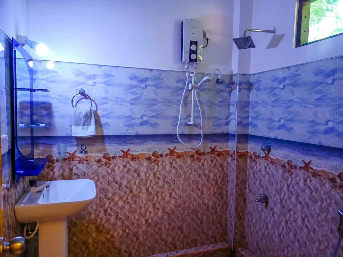 Sigiri Tarushan Home Stay Сигирия Экстерьер фото